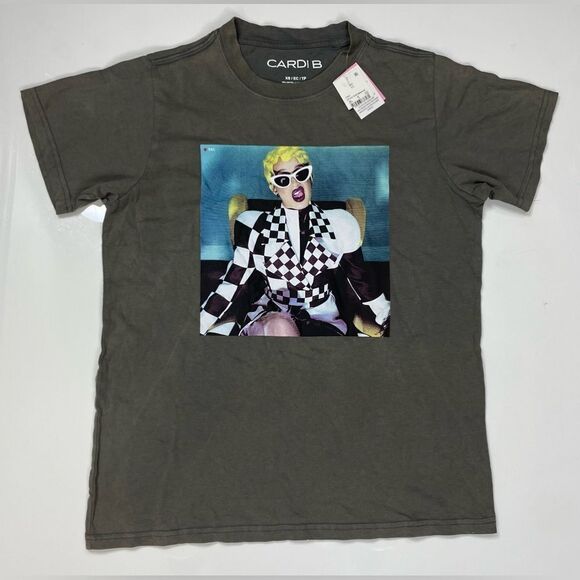 CARDI B Graphic T-shirt Women XS Short Sleeve Music NWT - Picture 1 of 6